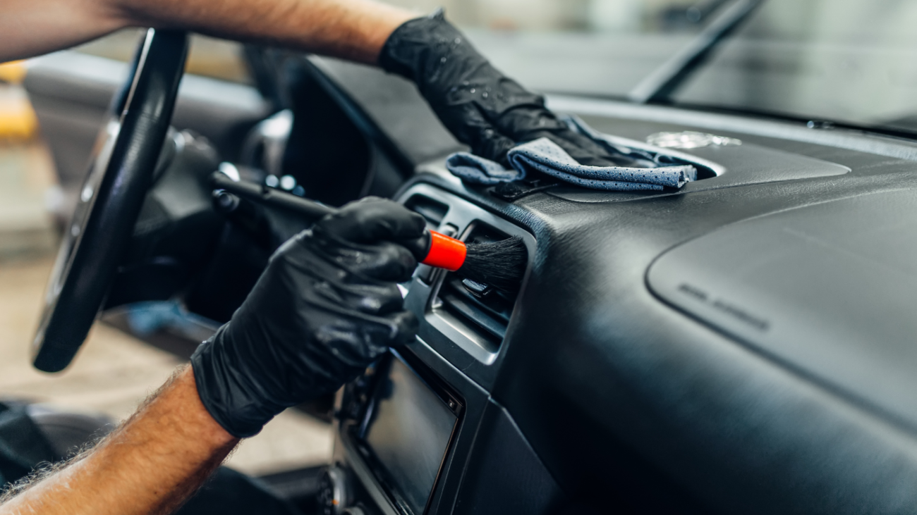 Renda Extra Trabalhando com Higienização de Automóveis