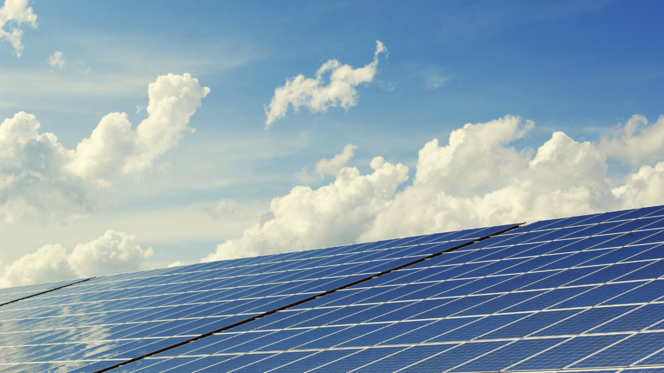 Energia Solar: Sec Power Enfatiza Potencial Lucrativo das Baterias no Setor